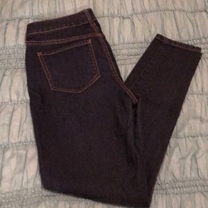 Dark Jeans